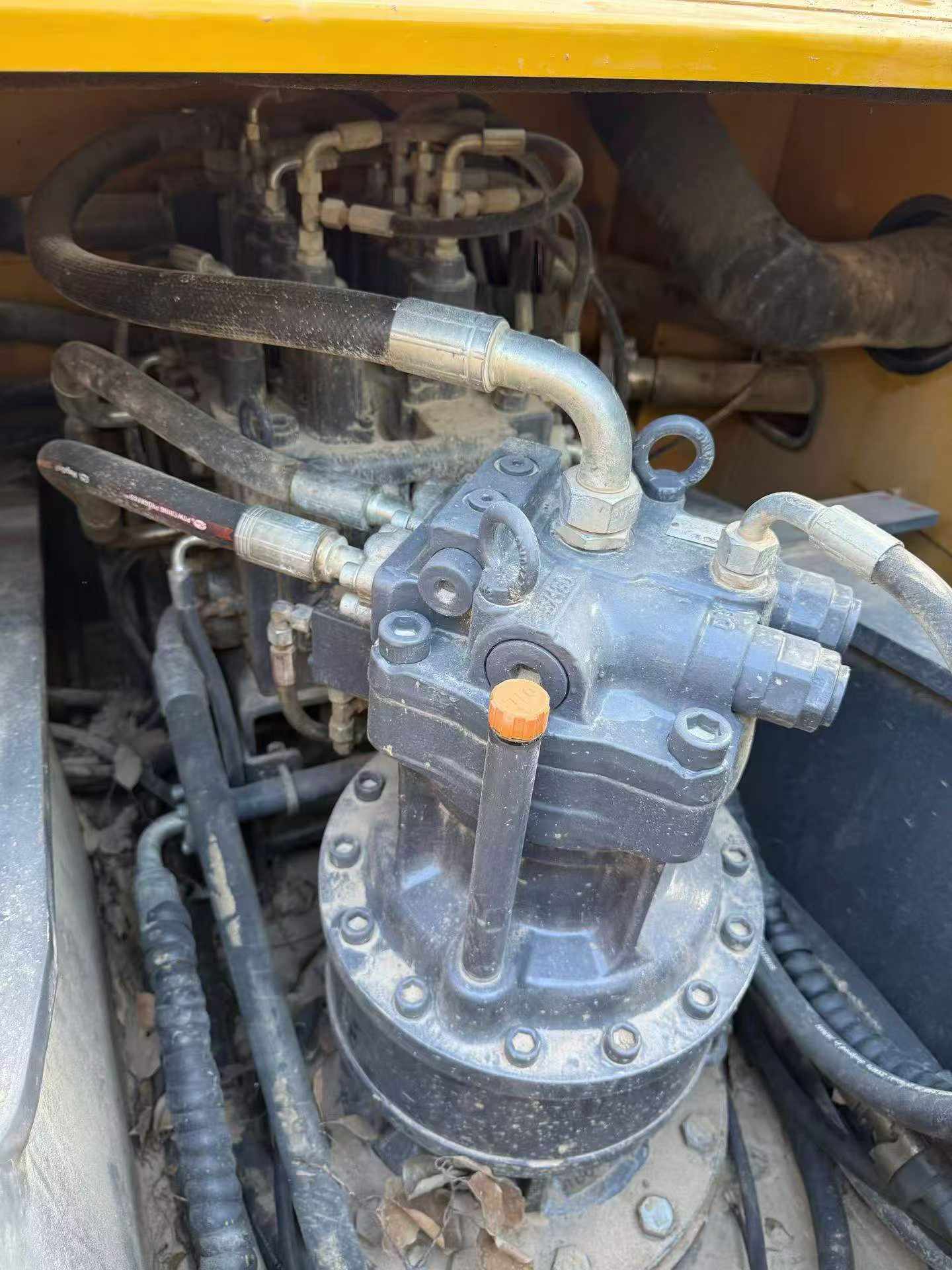 Buy XCMG XE200 Used Excavator / 7 Buy XCMG XE200 Used Excavator / 7