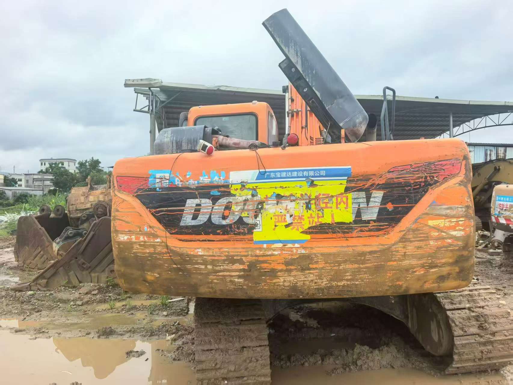 Buy Doosan DH215-7 Used Excavator / 2 Buy Doosan DH215-7 Used Excavator / 2