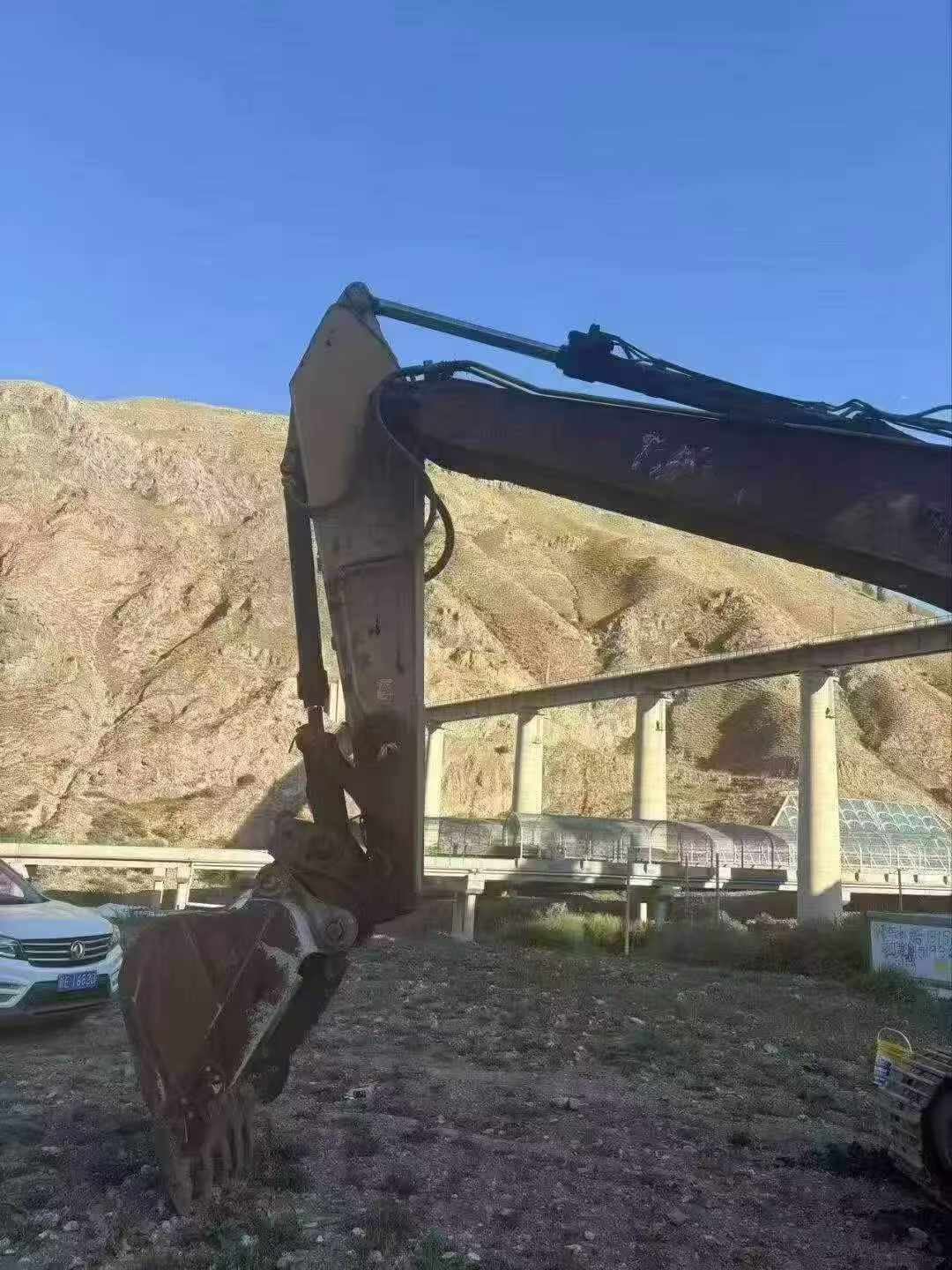 Buy Caterpillar 320D Used Excavator / 7 Buy Caterpillar 320D Used Excavator / 7