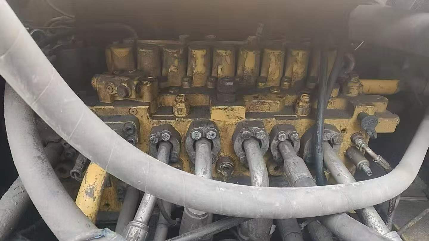 Buy Caterpillar 320A Used Excavator / 3 Buy Caterpillar 320A Used Excavator / 3