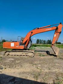 Buy Hitachi EX200 Used Excavator / 3 Buy Hitachi EX200 Used Excavator / 3