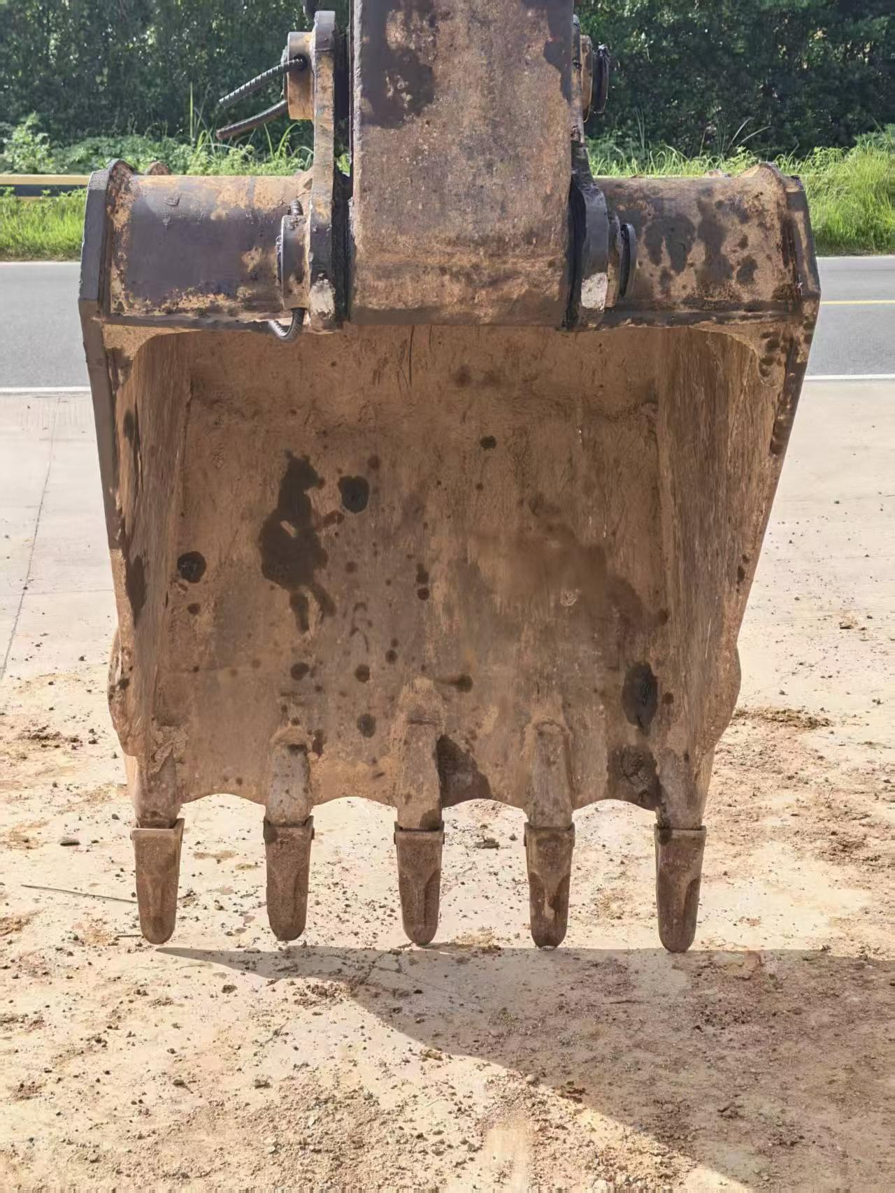 Buy Caterpillar 320C Used Excavator / 8 Buy Caterpillar 320C Used Excavator / 8