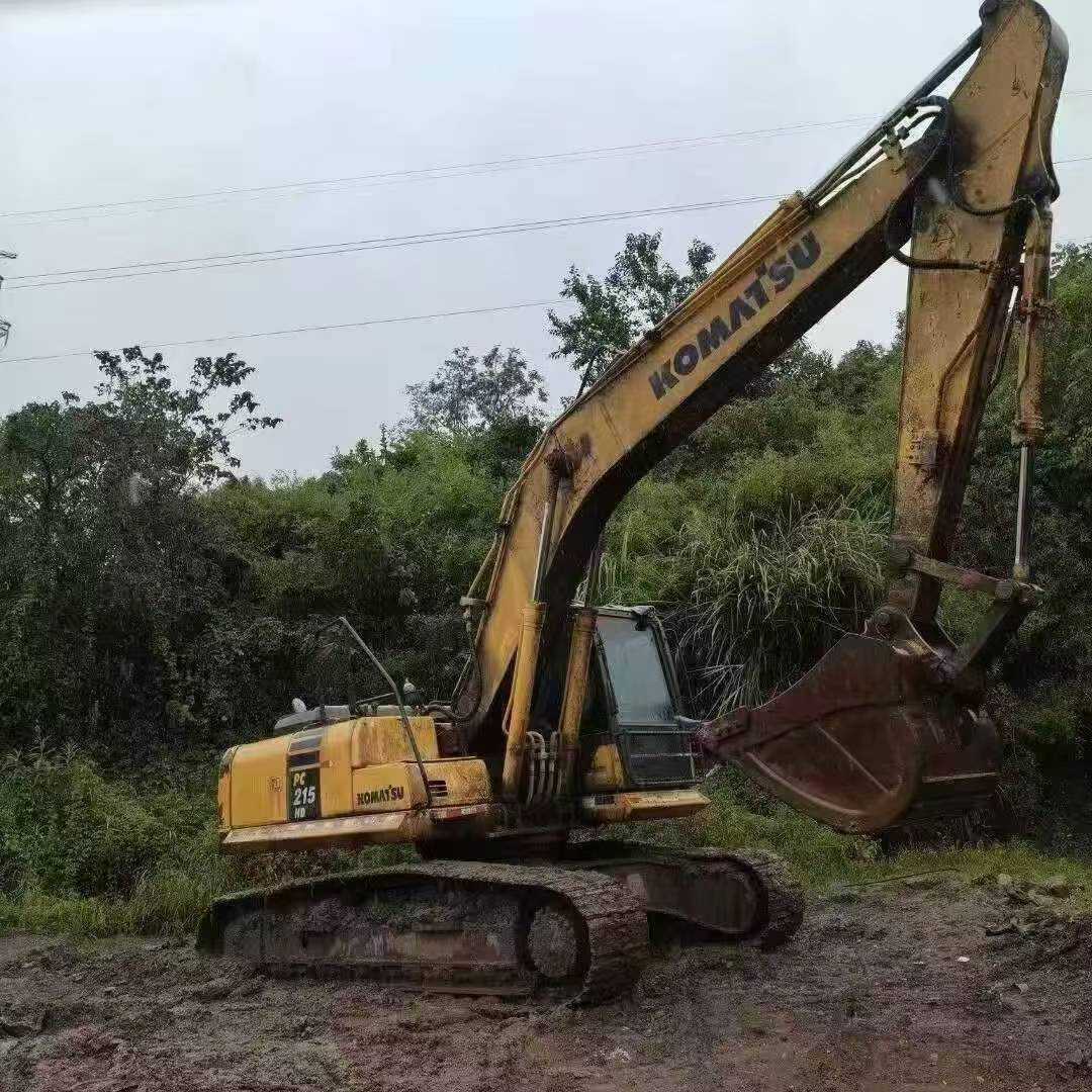 Buy Komatsu HB215LC-1 Used Excavator / 4