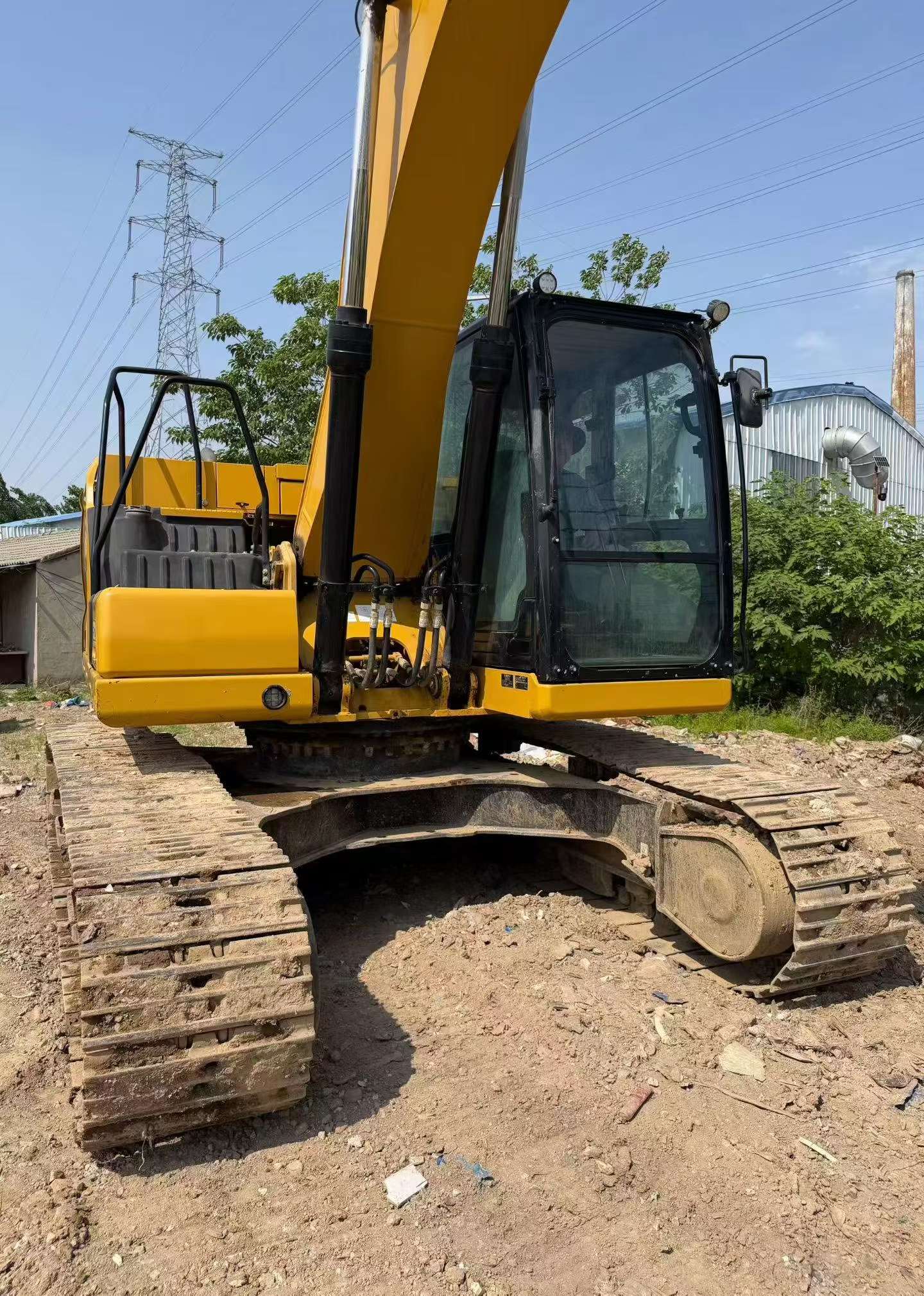 Buy Caterpillar 323 Used Excavator / 5 Buy Caterpillar 323 Used Excavator / 5