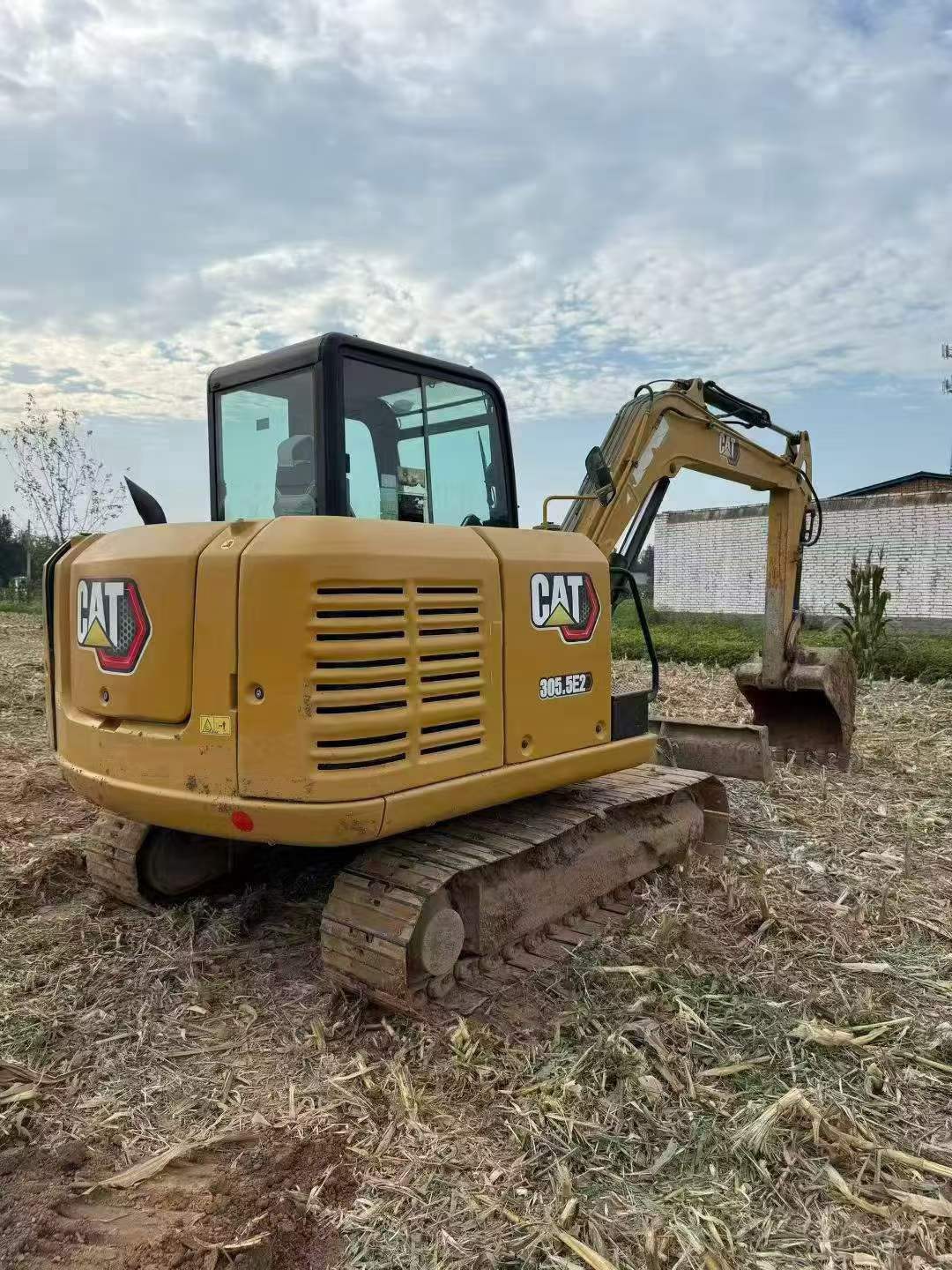 Buy Caterpillar 305.5 Used Excavator / 3