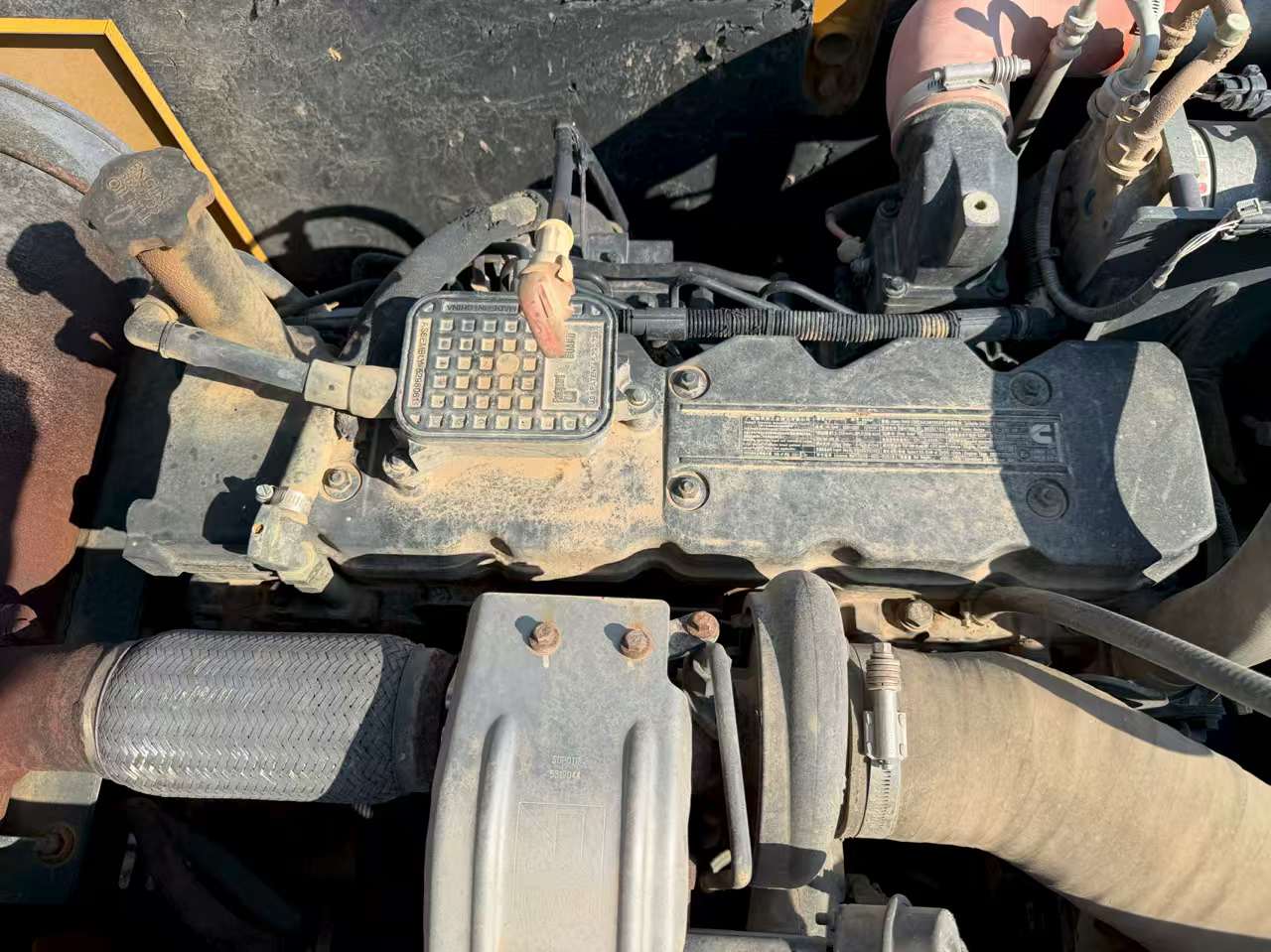 Buy XCMG XE215DA Used Excavator / 2 Buy XCMG XE215DA Used Excavator / 2