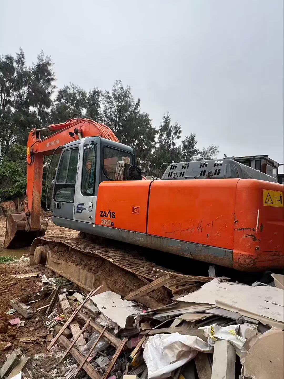 Buy Hitachi ZX330-6 Used Excavator / 1