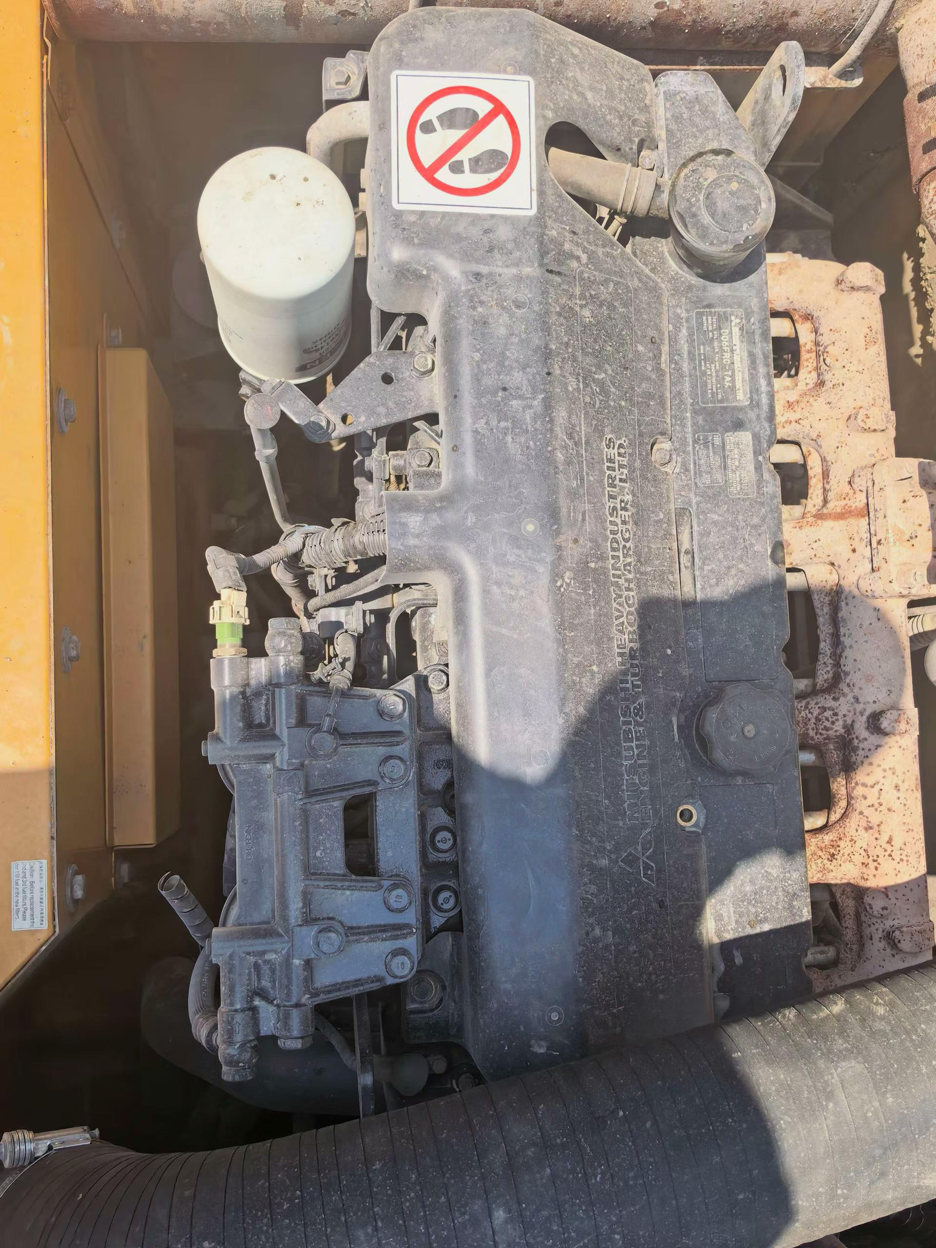 Buy Sany SY245H Used Excavator / 5 Buy Sany SY245H Used Excavator / 5