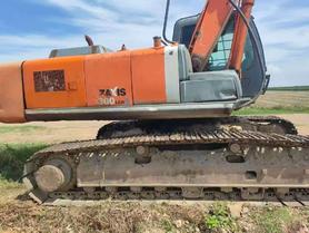 Buy Hitachi EX12-2 Used Excavator / 3 Buy Hitachi EX12-2 Used Excavator / 3