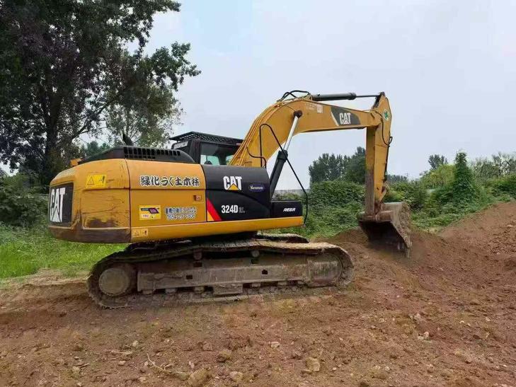 Buy Caterpillar 324D Used Excavator / 1