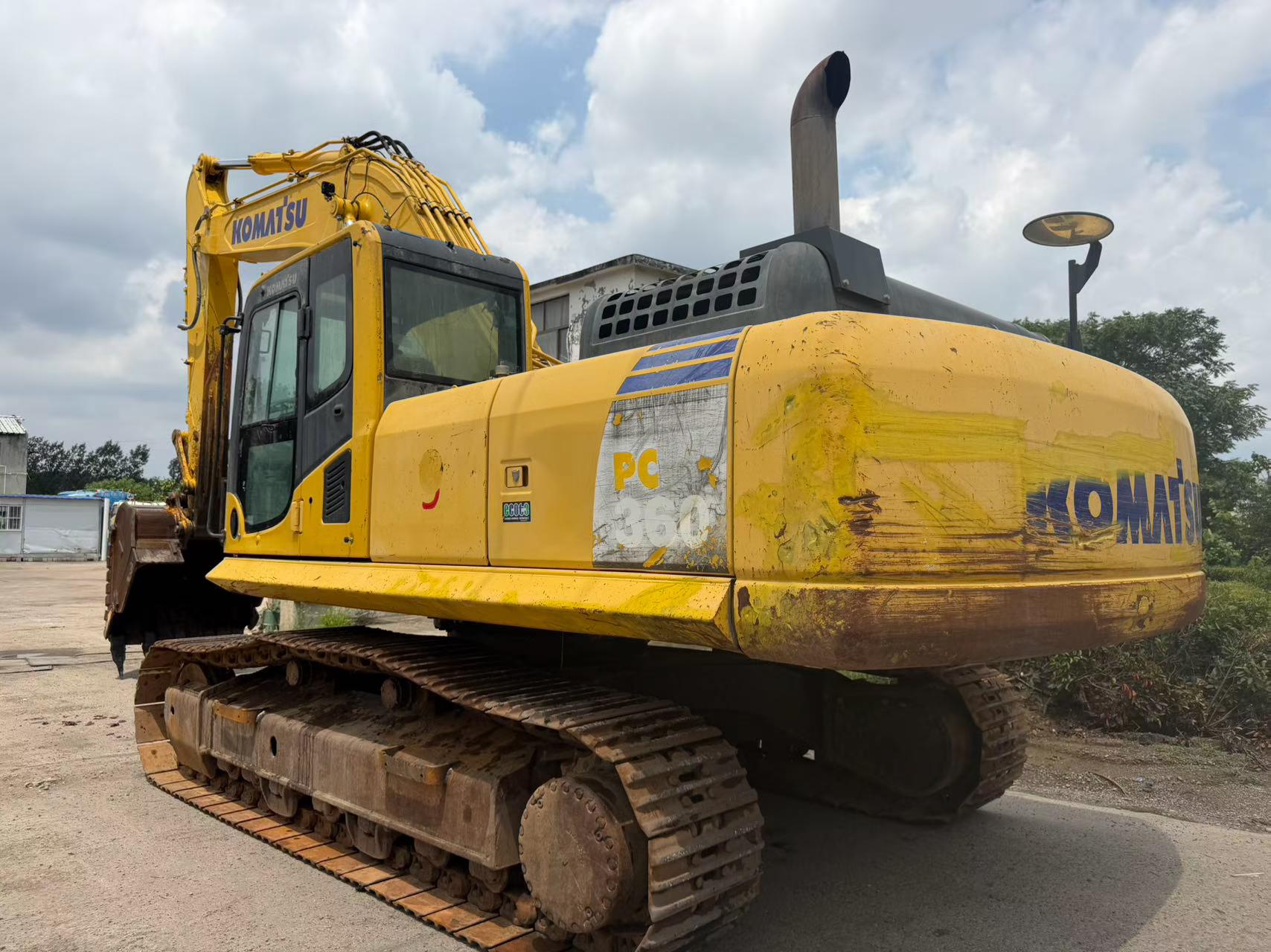 Buy Komatsu PC360-8M0 Used Excavator / 2 Buy Komatsu PC360-8M0 Used Excavator / 2