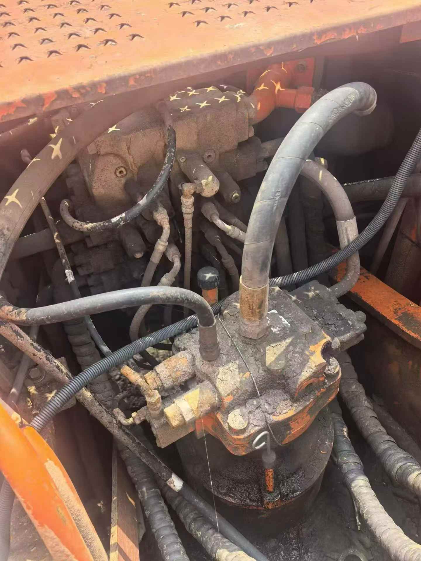 Buy Doosan S225 Used Excavator / 3 Buy Doosan S225 Used Excavator / 3
