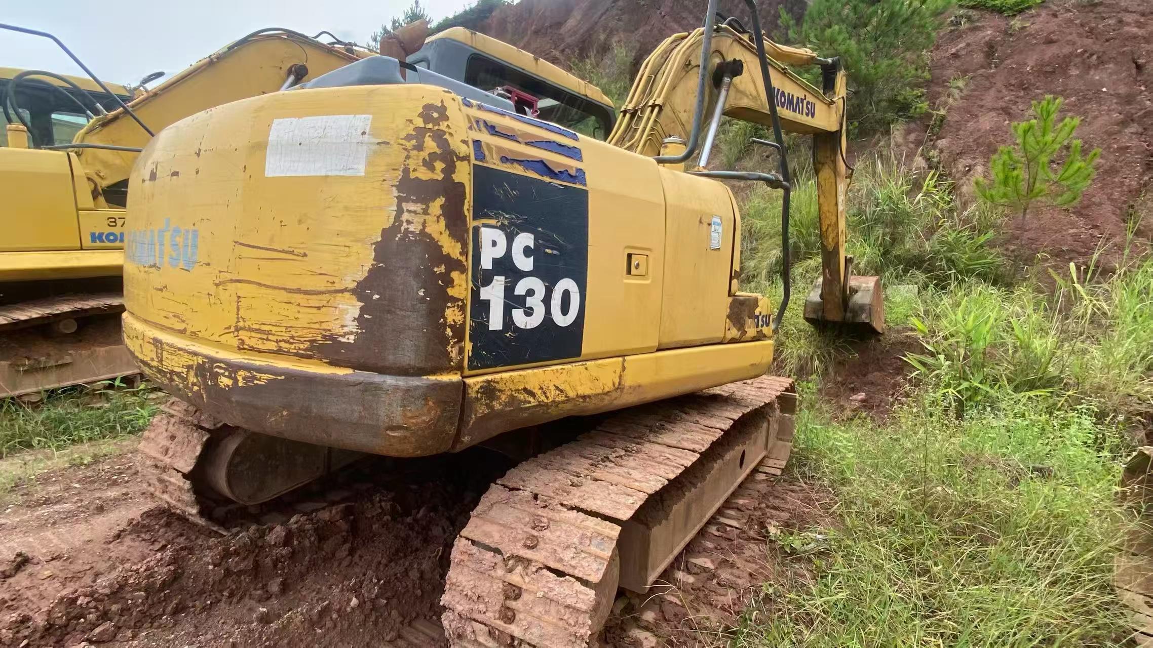 Buy Komatsu PC130-7 Used Excavator / 2 Buy Komatsu PC130-7 Used Excavator / 2