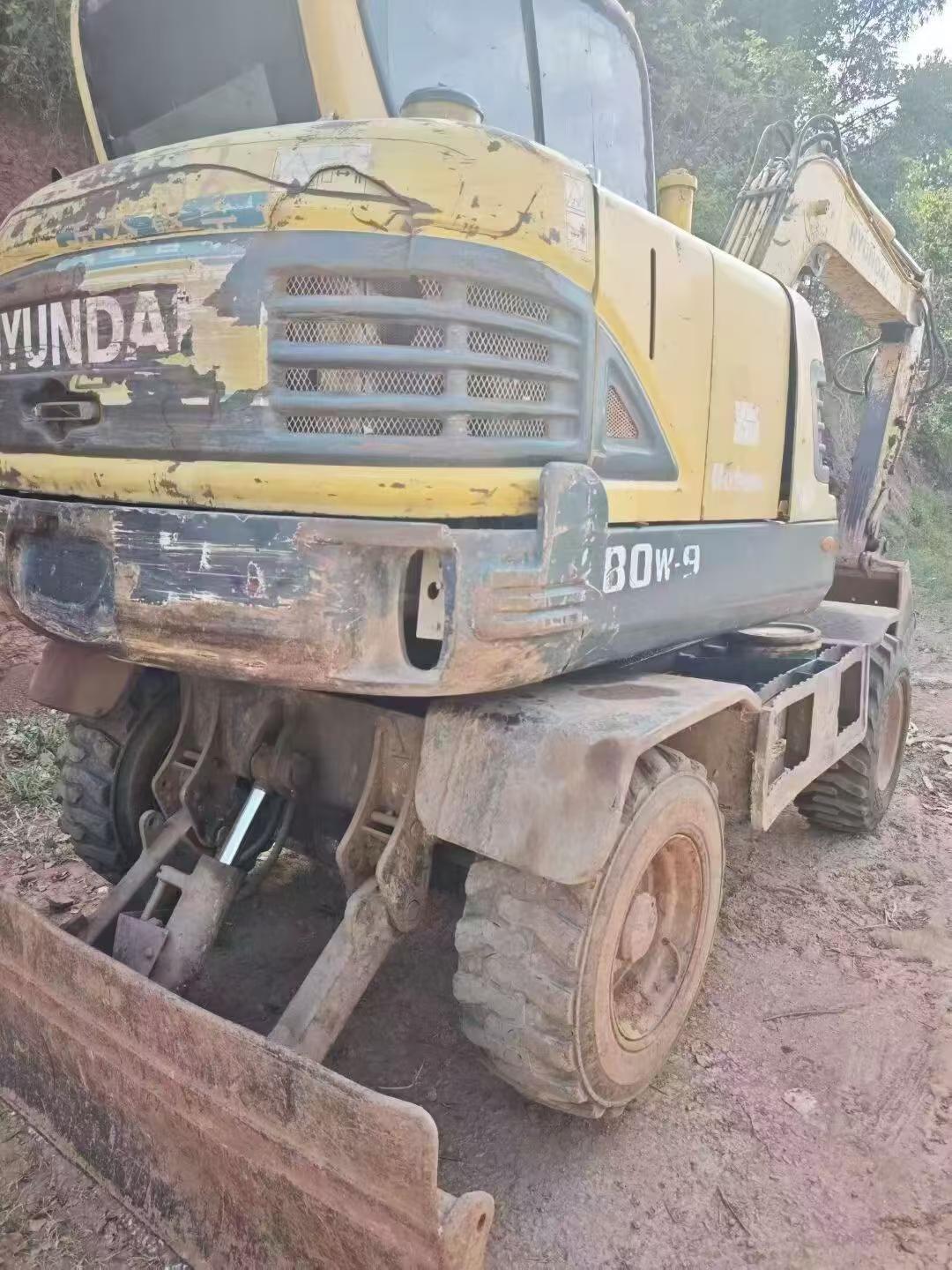 Buy Hyundai R60-9 Used Excavator / 4 Buy Hyundai R60-9 Used Excavator / 4