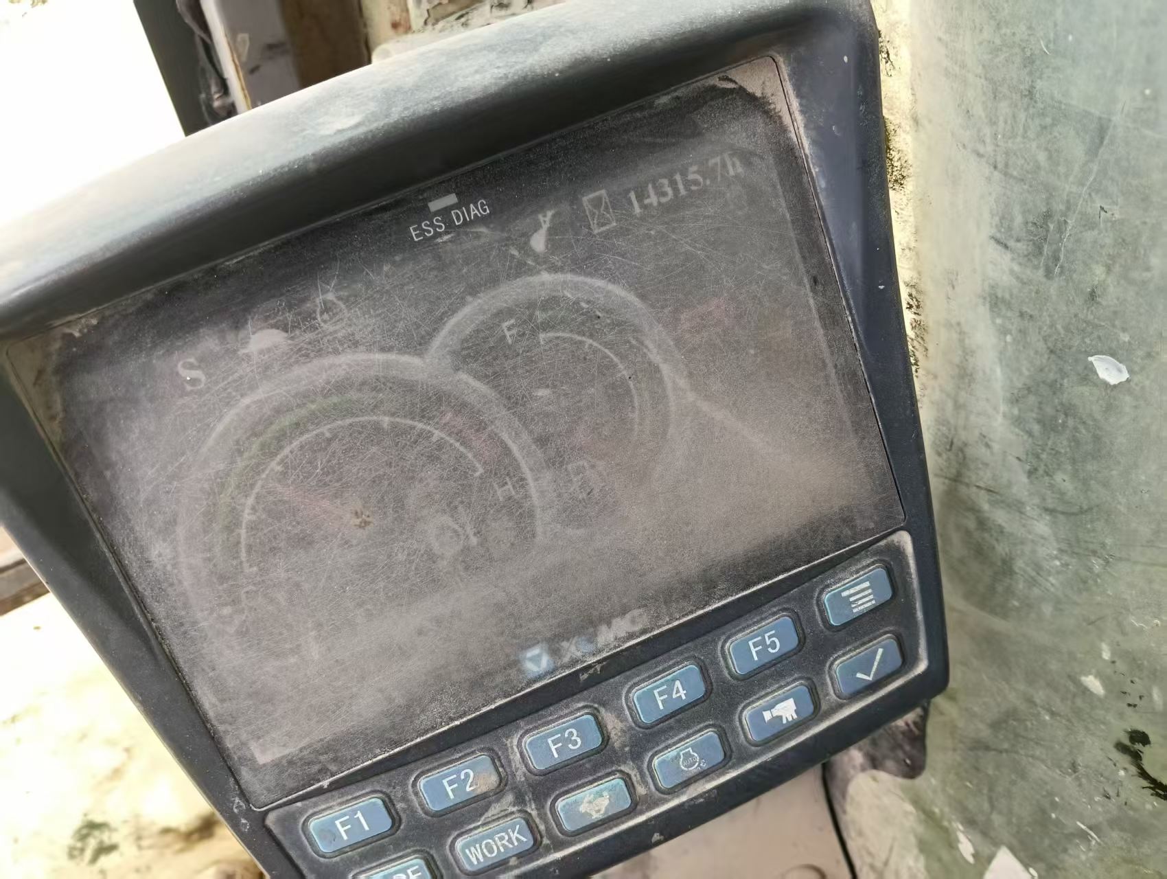 Buy XCMG XE150 Used Excavator / 3 Buy XCMG XE150 Used Excavator / 3