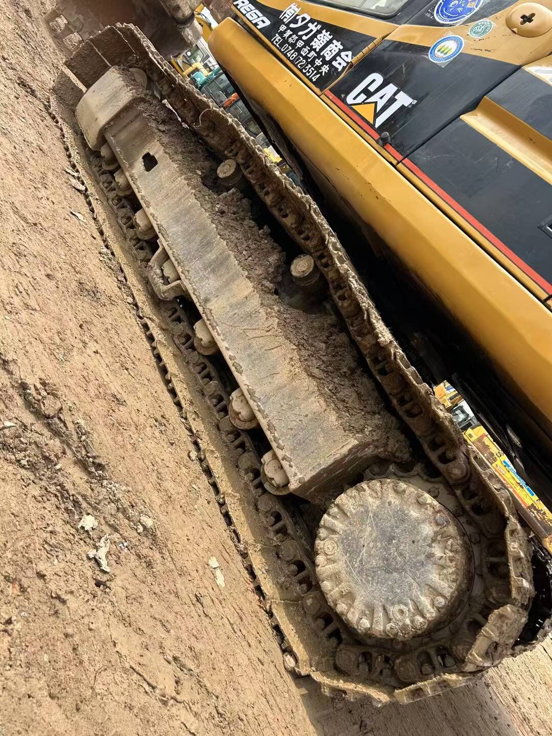 Buy Caterpillar 320V2 Used Excavator / 5 Buy Caterpillar 320V2 Used Excavator / 5