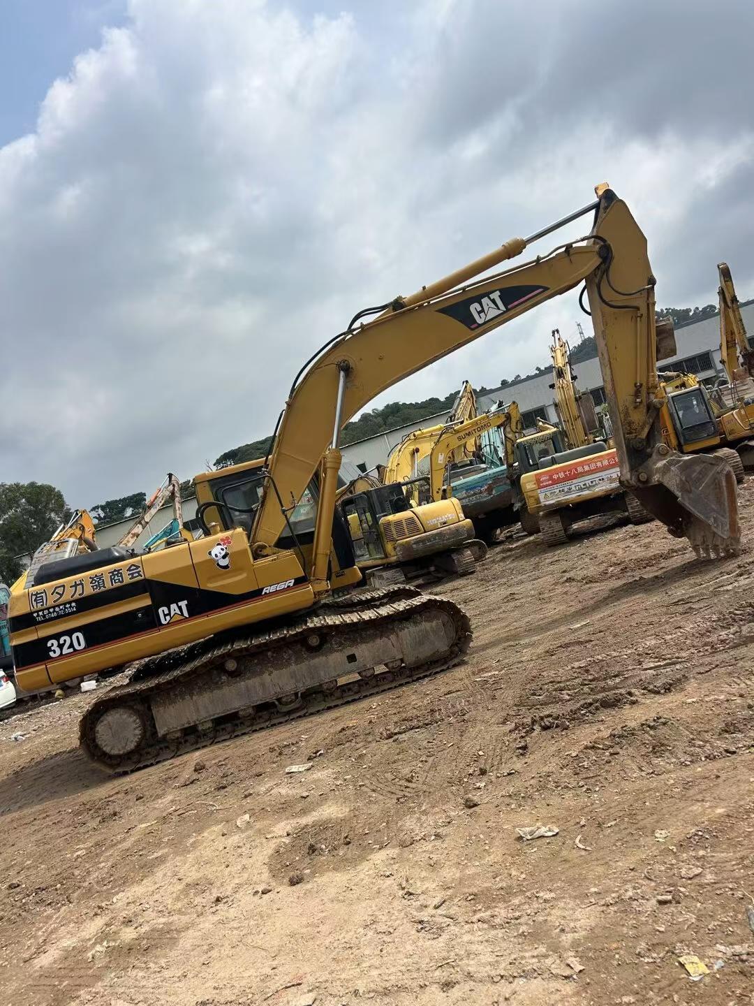 Buy Caterpillar 320V2 Used Excavator / 2 Buy Caterpillar 320V2 Used Excavator / 2