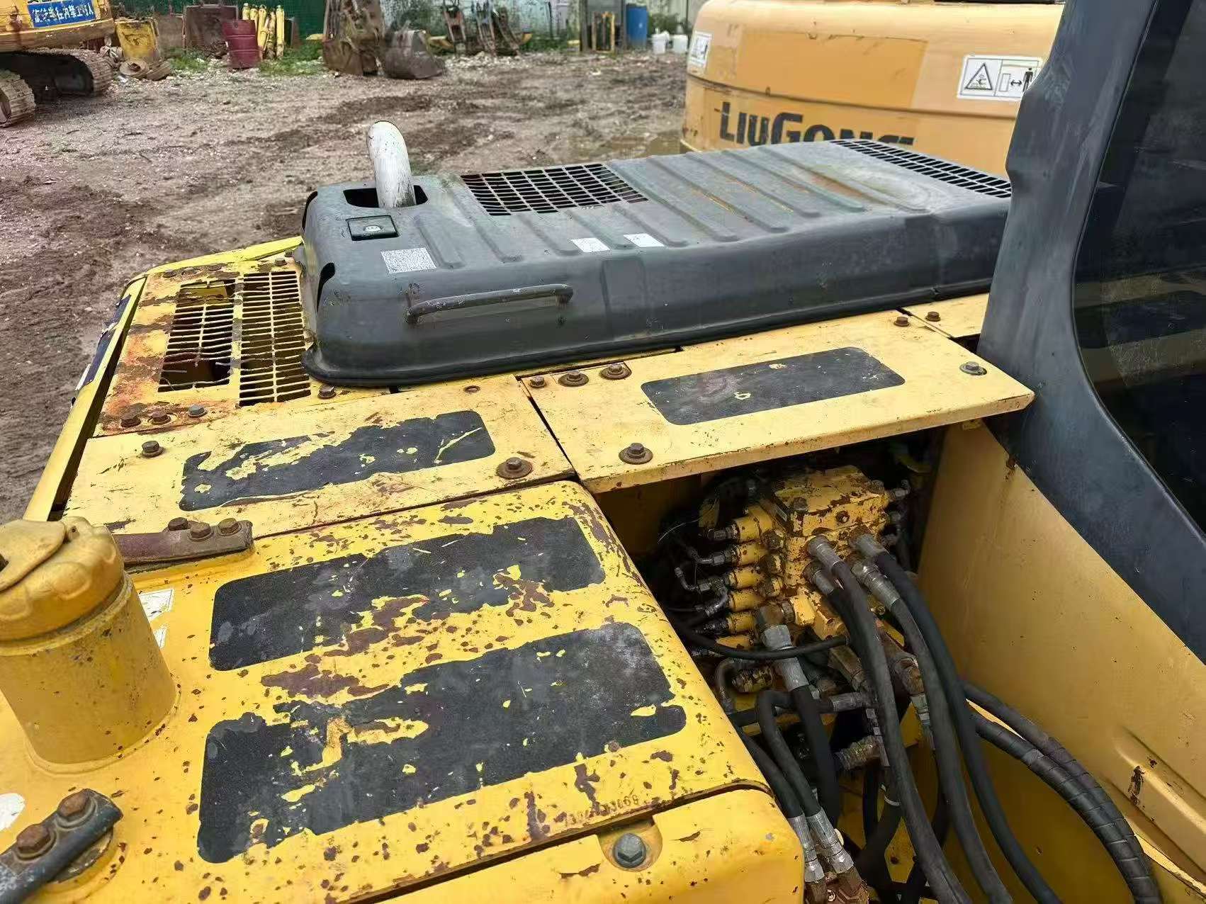 Buy Komatsu PC130 Used Excavator / 7 Buy Komatsu PC130 Used Excavator / 7