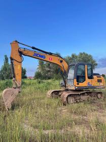 Buy XCMG XE150 Used Excavator / 2 Buy XCMG XE150 Used Excavator / 2