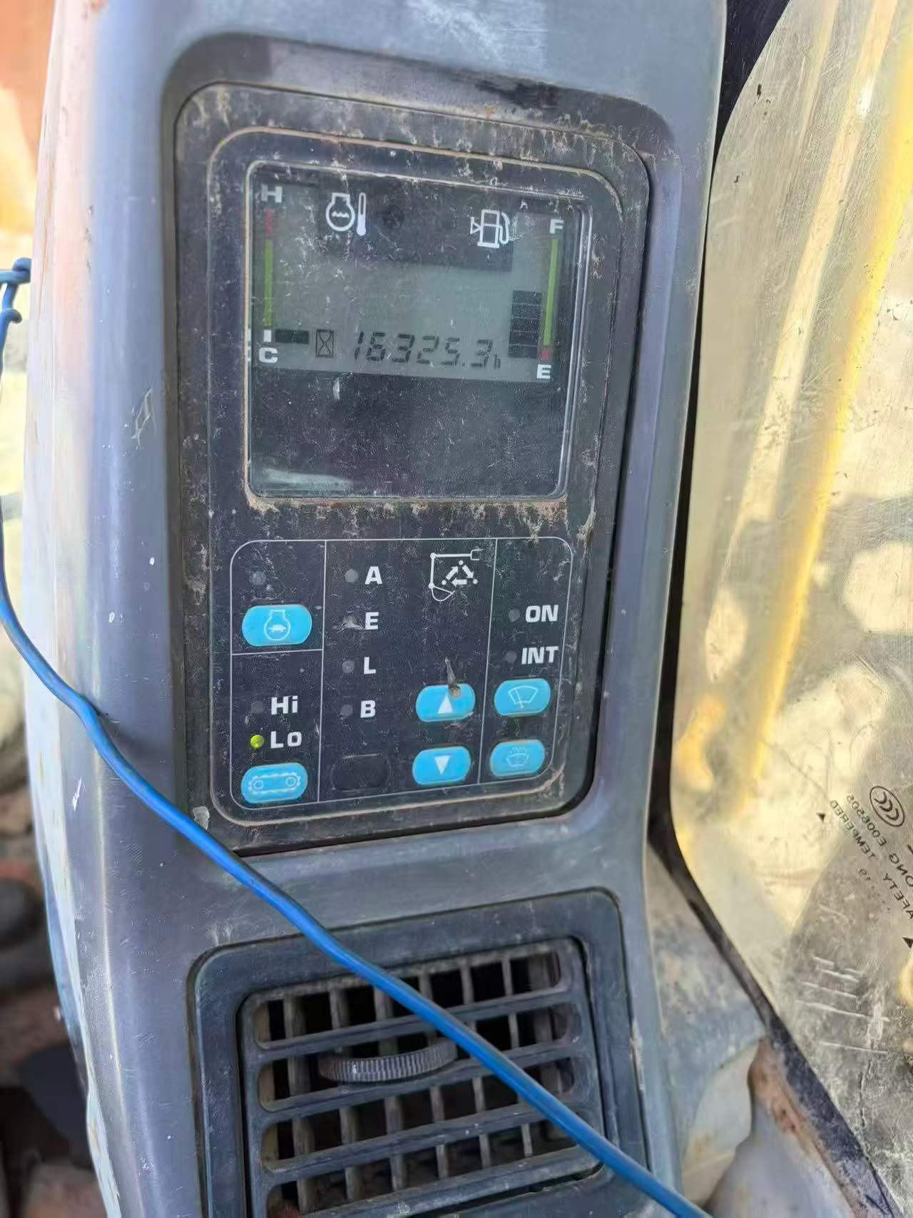 Buy Komatsu PC130-7 Used Excavator / 7 Buy Komatsu PC130-7 Used Excavator / 7