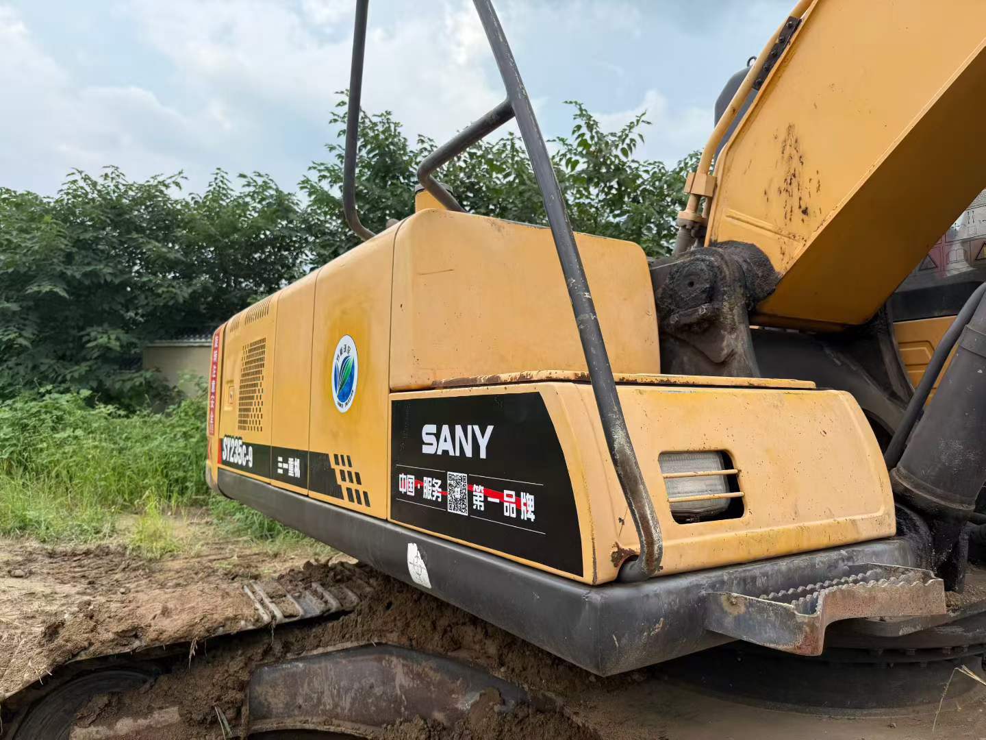 Buy Sany SY235C-8 Used Excavator / 6 Buy Sany SY235C-8 Used Excavator / 6