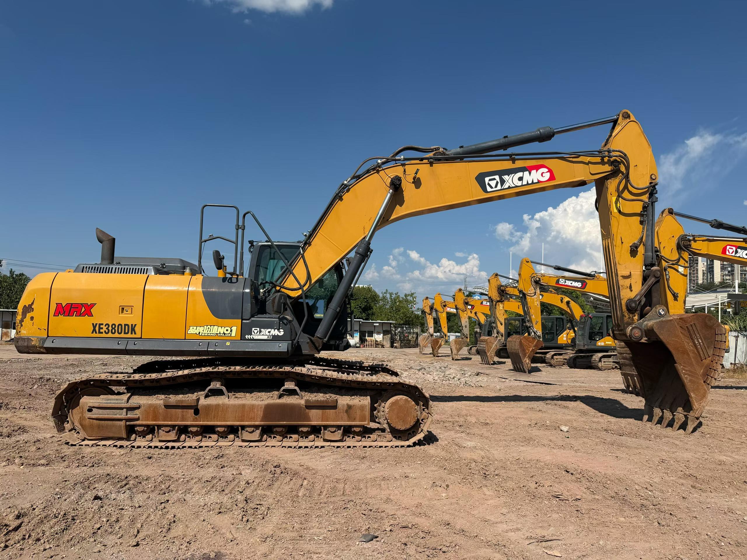 Buy XCMG XE335DK Used Excavator / 1