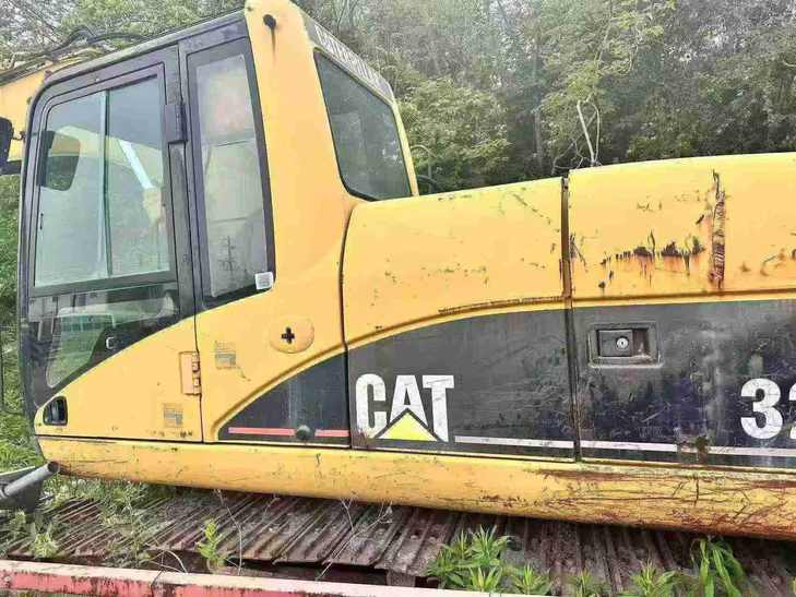 Buy Caterpillar 320C Used Excavator / 1