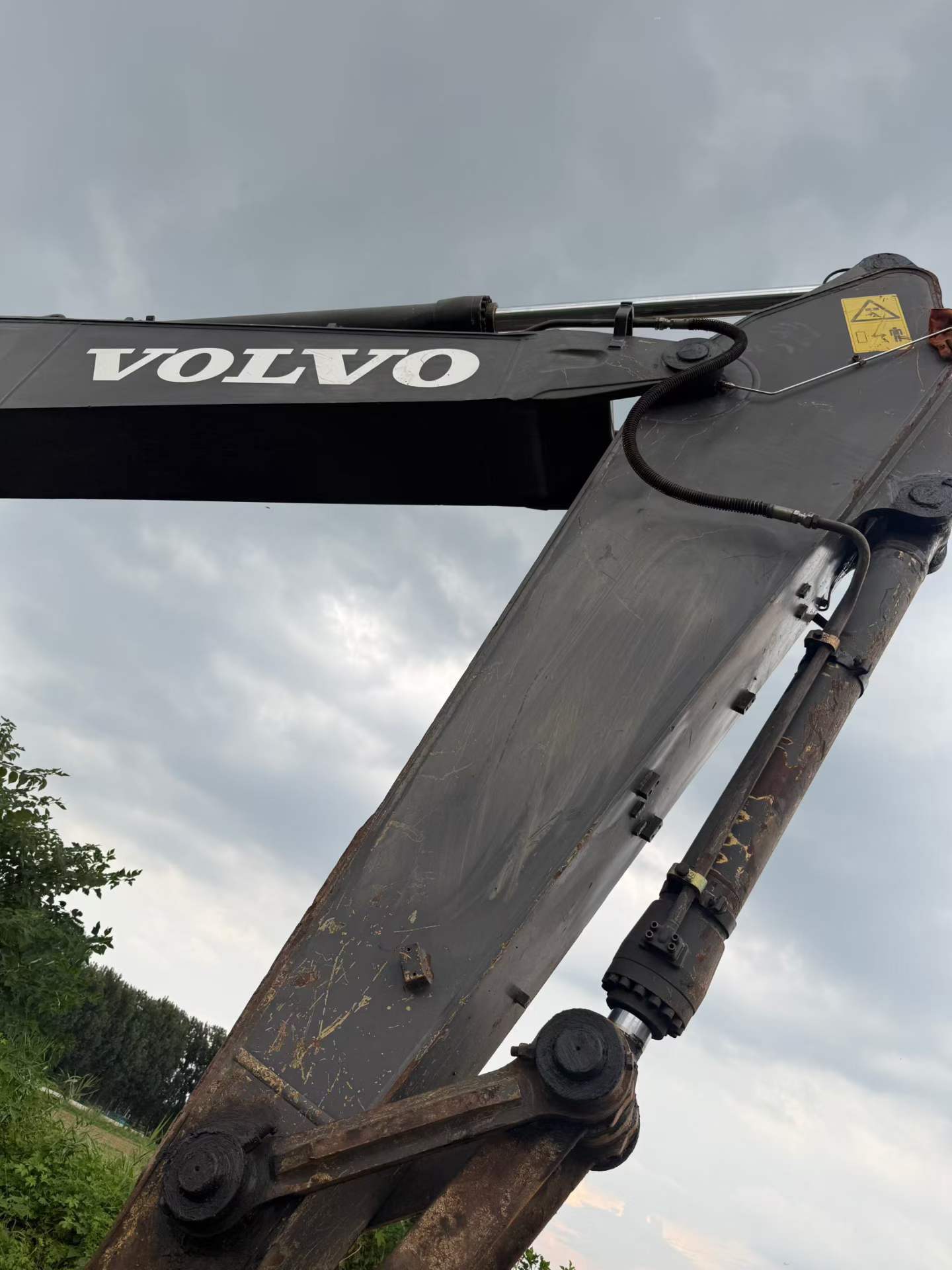 Buy Volvo EC240 Used Excavator / 5 Buy Volvo EC240 Used Excavator / 5