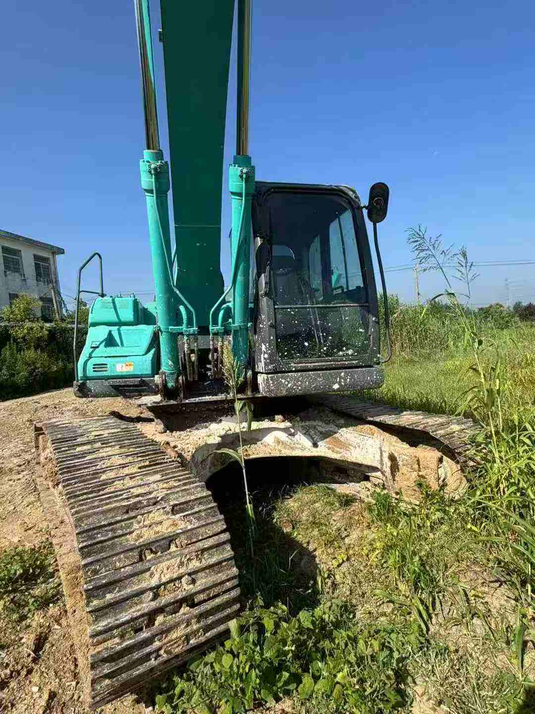 Buy Kobelco SK210-6 Used Excavator / 6 Buy Kobelco SK210-6 Used Excavator / 6