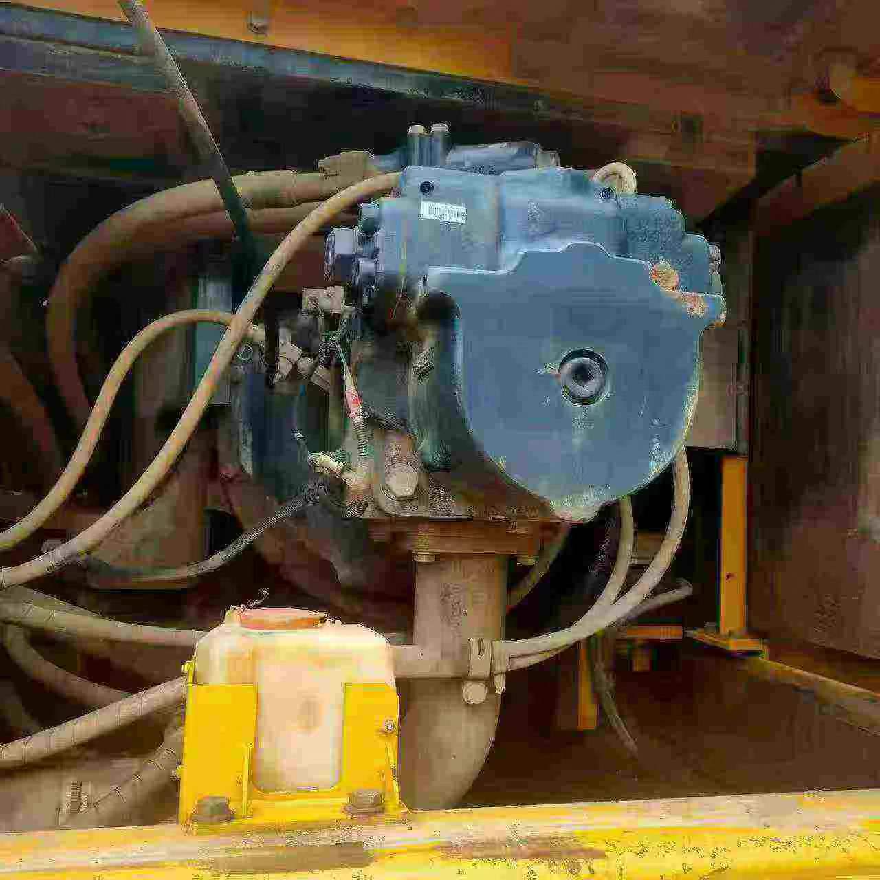 Buy Komatsu PC460LC-8 Used Excavator / 5 Buy Komatsu PC460LC-8 Used Excavator / 5