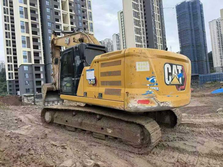 Buy Caterpillar 323 Used Excavator / 1
