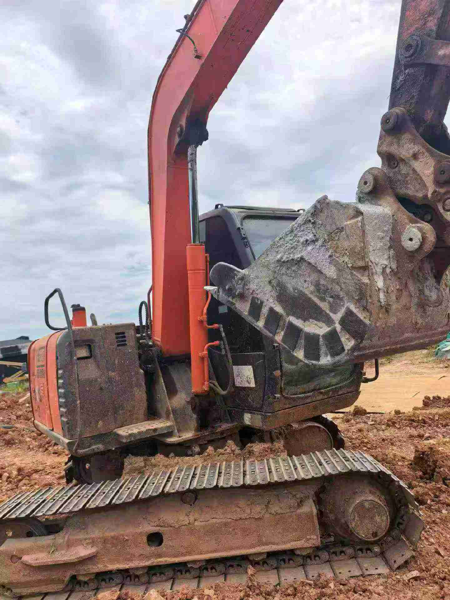 Buy Hitachi EX70 Used Excavator / 8 Buy Hitachi EX70 Used Excavator / 8