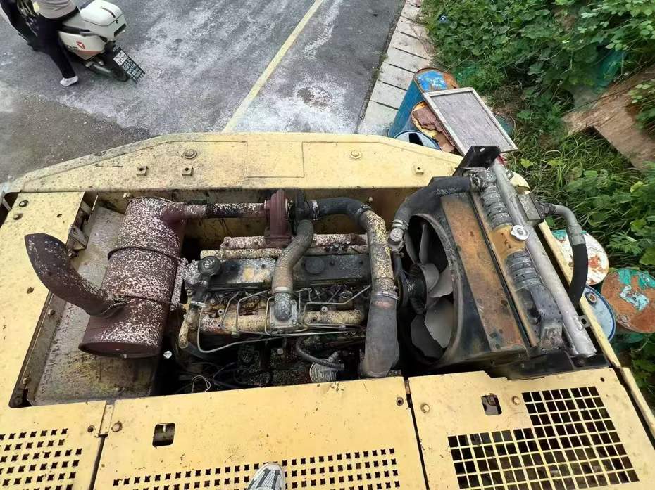 Buy Caterpillar 320A Used Excavator / 3 Buy Caterpillar 320A Used Excavator / 3