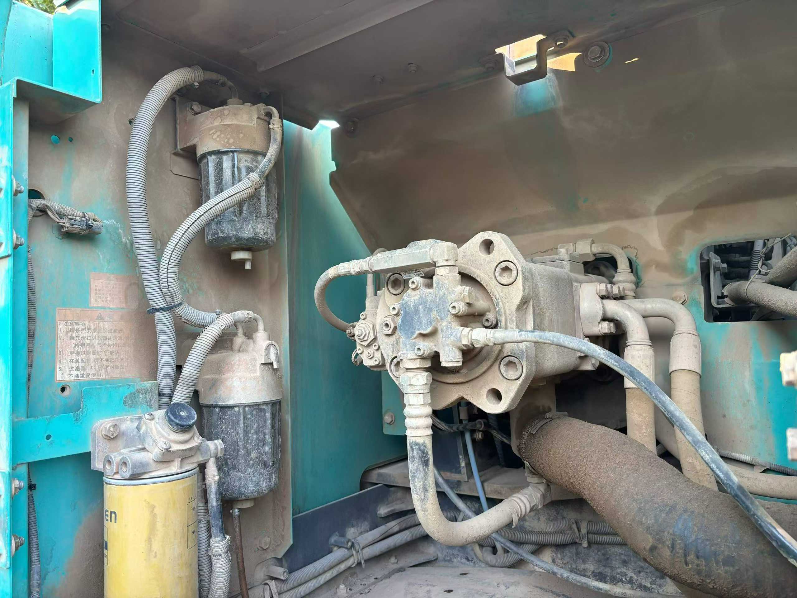 Buy Kobelco SK260 Used Excavator / 5 Buy Kobelco SK260 Used Excavator / 5