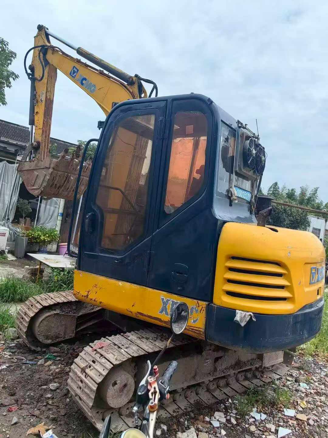 Buy XCMG XE60 Used Excavator / 1