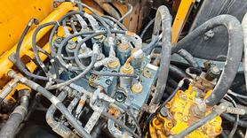 Buy Hyundai R205VS Used Excavator / 3 Buy Hyundai R205VS Used Excavator / 3