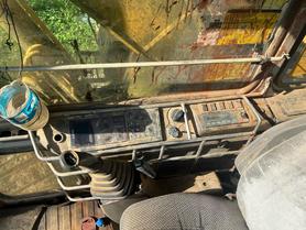 Buy Kato Used Excavator / 4 Buy Kato Used Excavator / 4