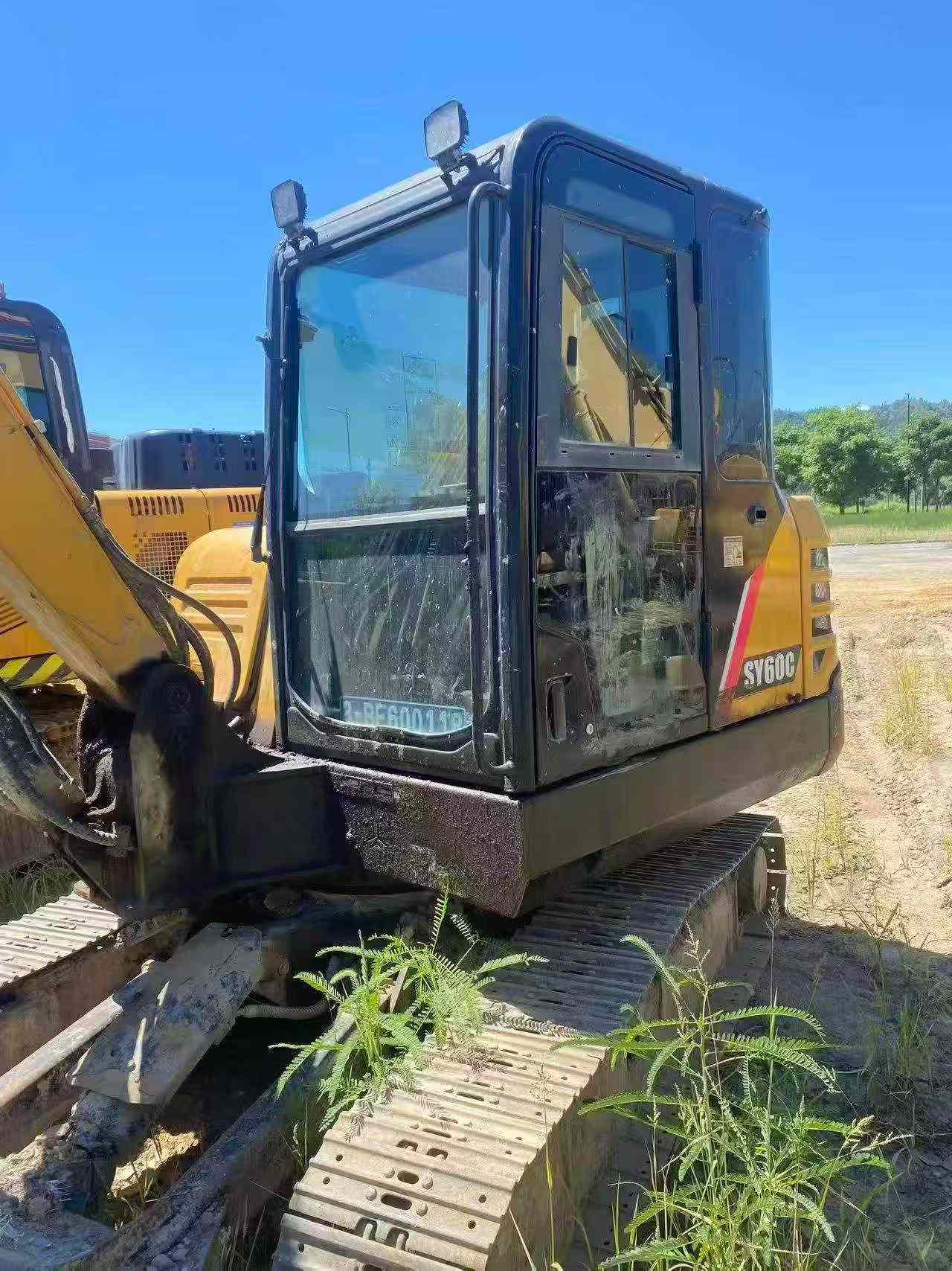 Buy Sany SY60 Used Excavator / 1