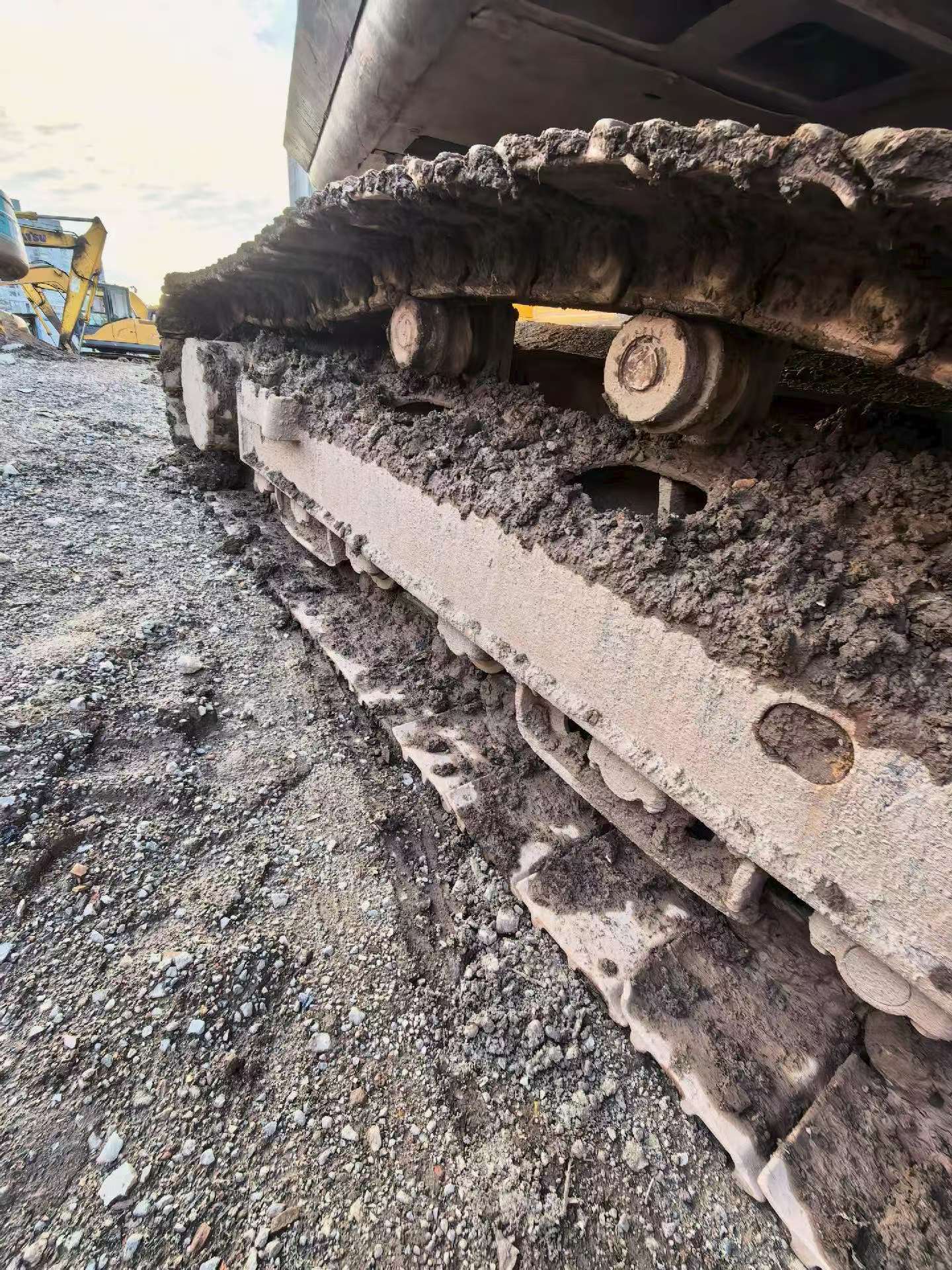 Buy Doosan DH215-7 Used Excavator / 3