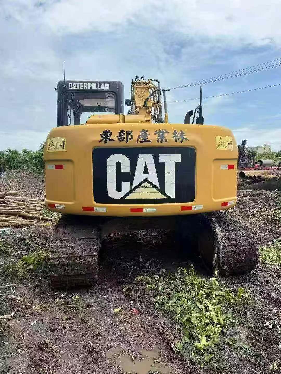 Buy Caterpillar 311D Used Excavator / 3 Buy Caterpillar 311D Used Excavator / 3