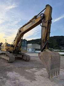 Buy Komatsu PC200-8 Used Excavator / 7 Buy Komatsu PC200-8 Used Excavator / 7