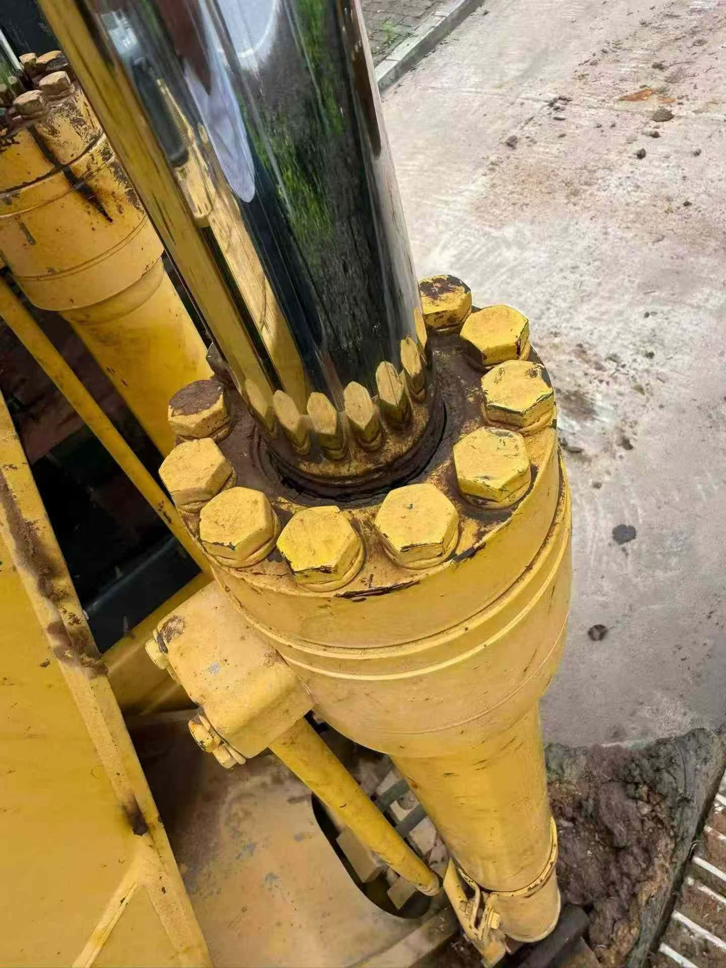 Buy Komatsu PC110-7 Used Excavator / 9 Buy Komatsu PC110-7 Used Excavator / 9
