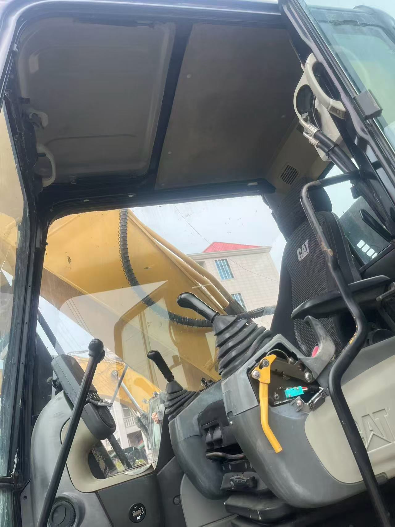 Buy Caterpillar 329DL Used Excavator / 1