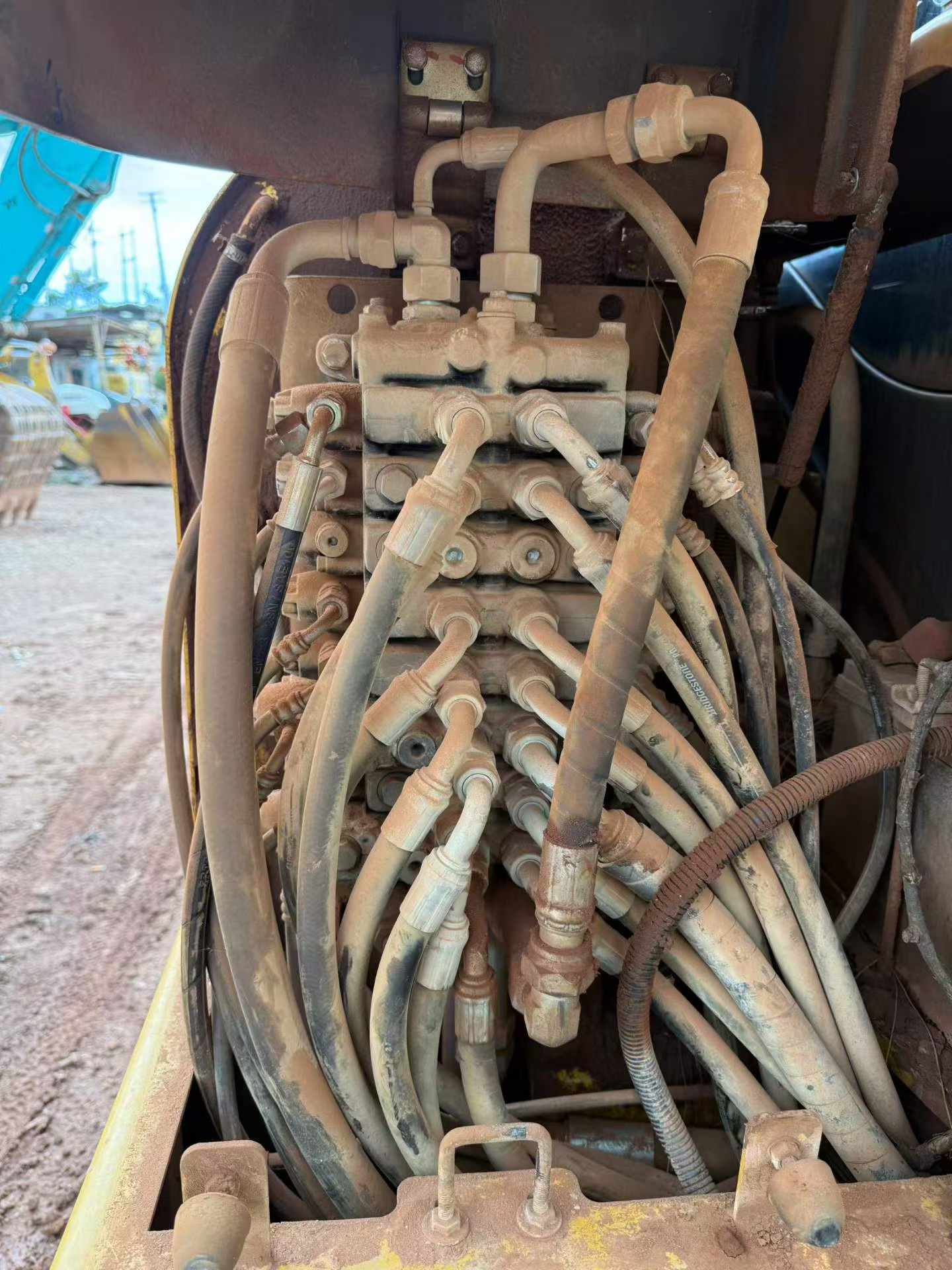 Buy XCMG XE60 Used Excavator / 4