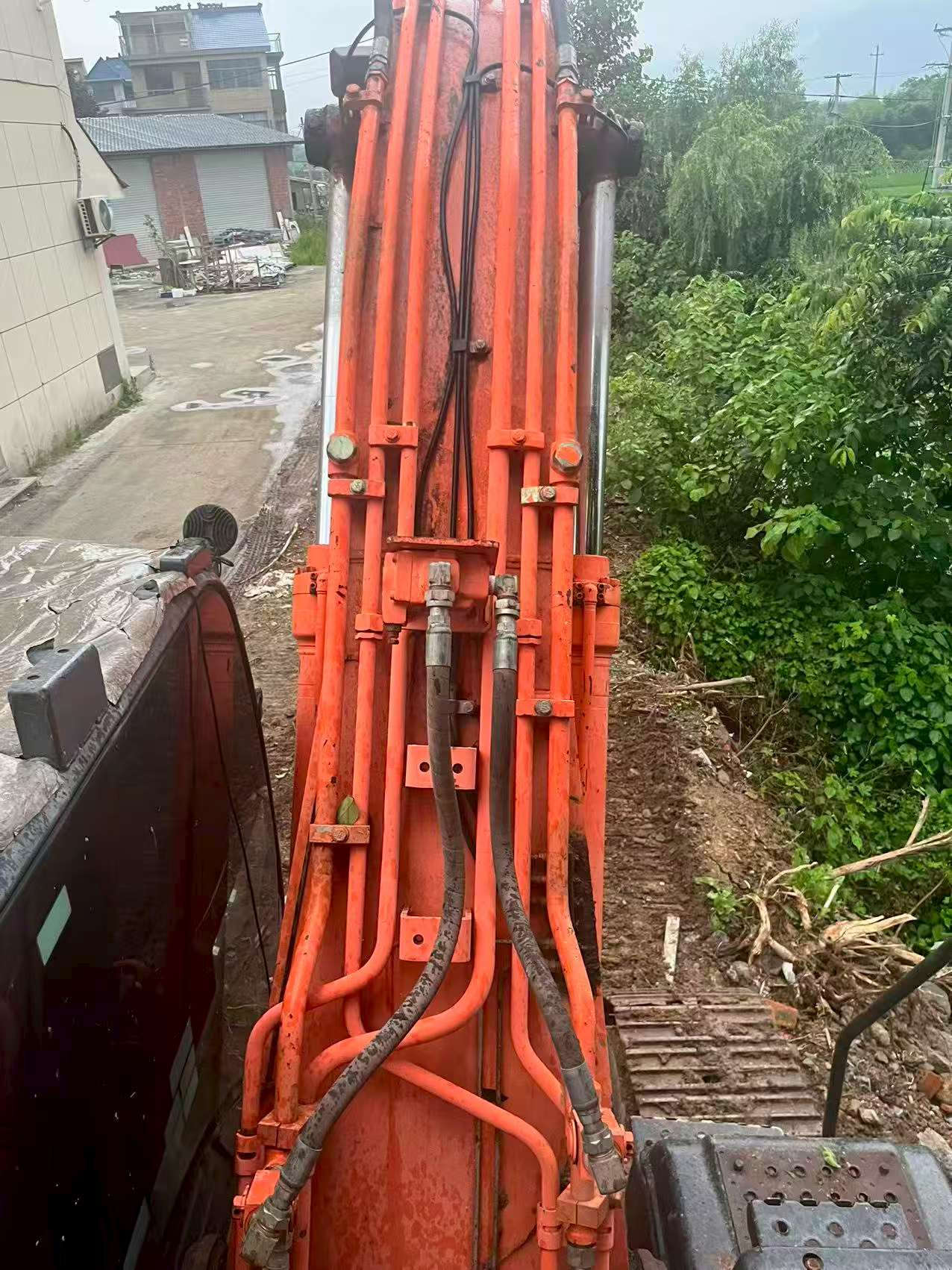 Buy Hitachi ZX210H Used Excavator / 3
