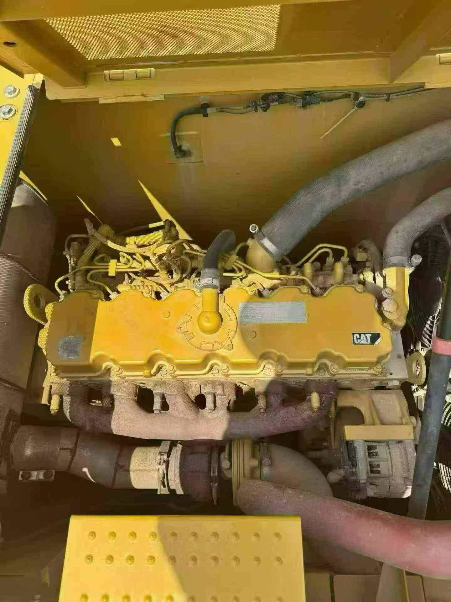 Buy Caterpillar 323 Used Excavator / 8 Buy Caterpillar 323 Used Excavator / 8