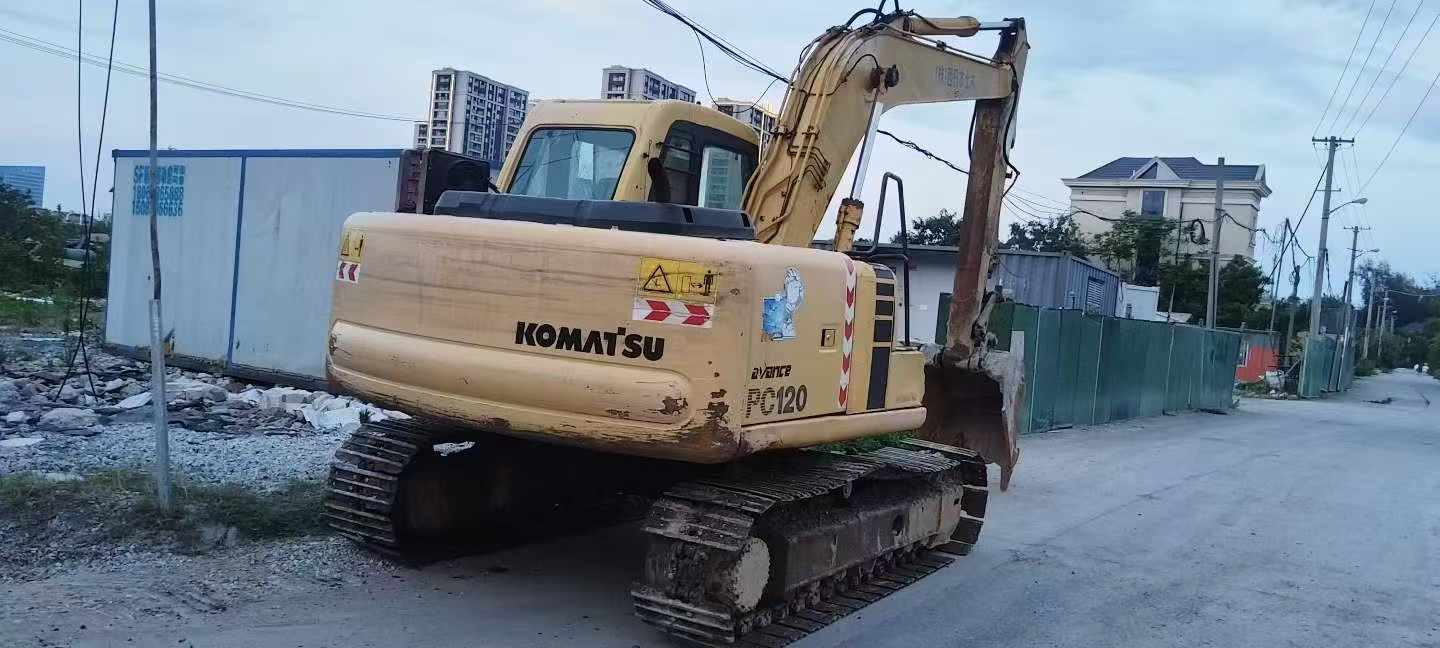 Buy Komatsu PC120-6 Used Excavator / 8