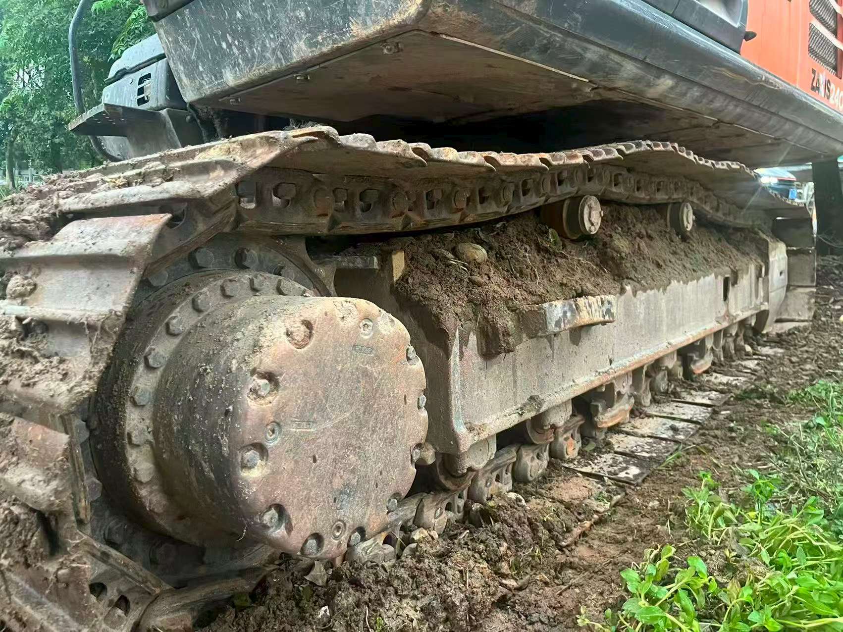 Buy Hitachi ZX210H Used Excavator / 9