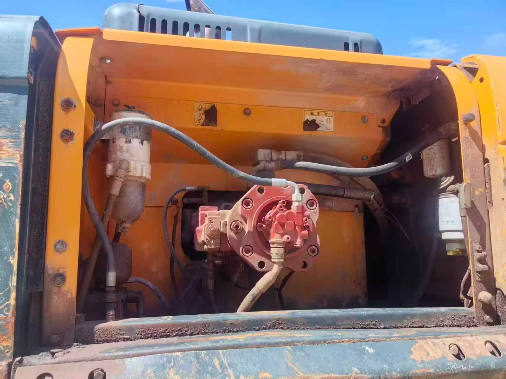 Buy Hyundai R385LVS Used Excavator / 5