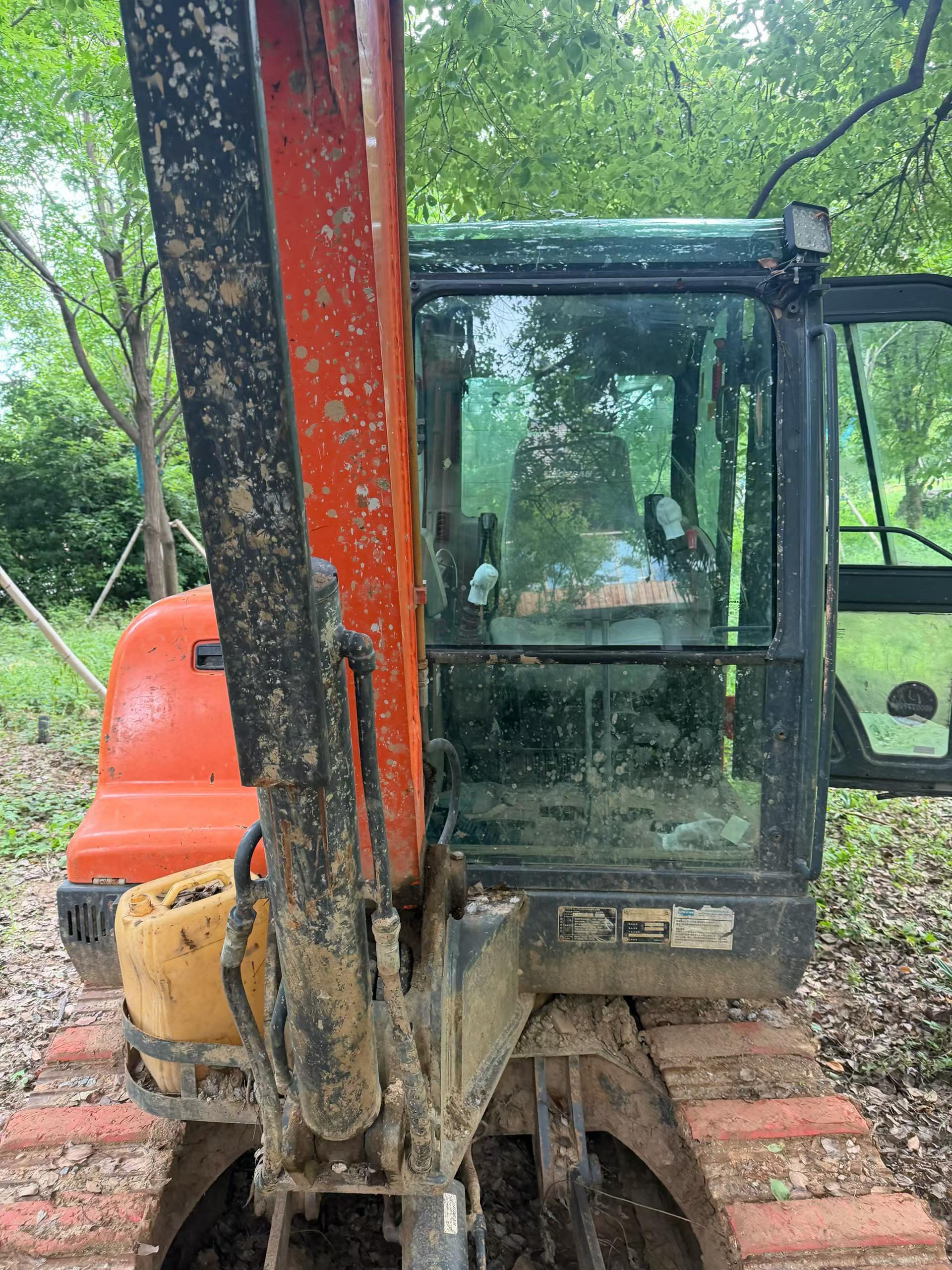Buy Doosan DH55 Used Excavator / 4 Buy Doosan DH55 Used Excavator / 4